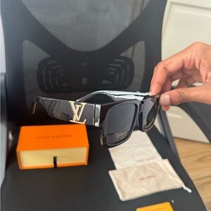Louis Vuitton Black Square Logo-Arm Sunglasses with Gold LV Accent
